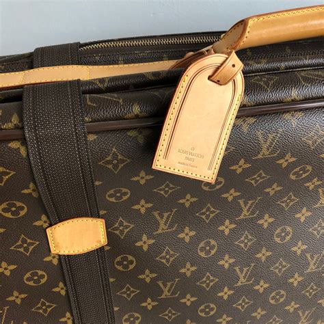 louis vuitton official website with price uae|buy louis vuitton online uae.